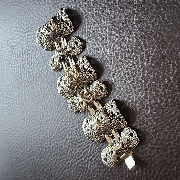 VTG Napier Griffin & Dragon bracelet - Picture 9 of 12